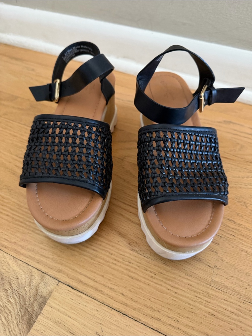 Universal Thread (Target brand) black wedge sandals